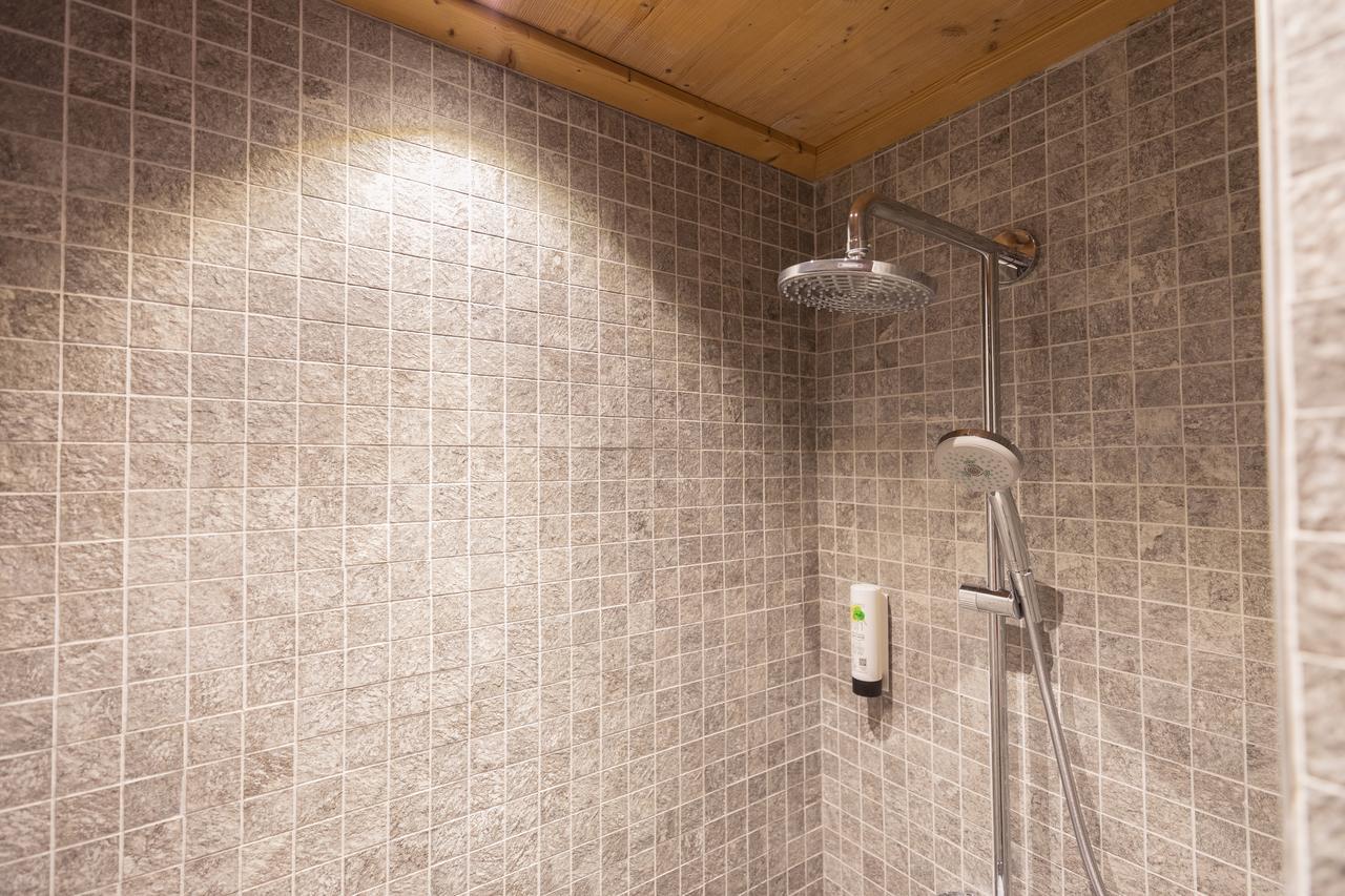 Les Cabanes De La Maison Rouge FRENCH ALPS Zewnętrze zdjęcie